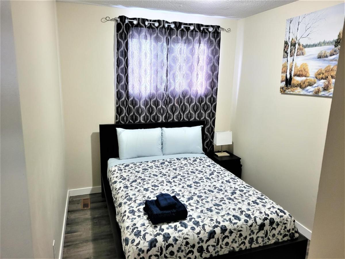 Cozy 4 Bedroom Townhouse - Peaceful Feel Of Home Виннипег Экстерьер фото