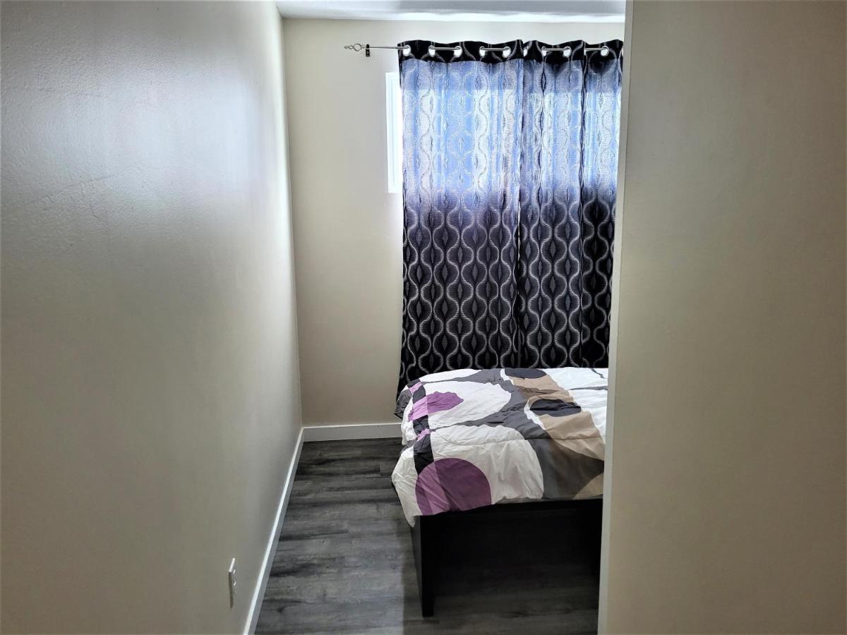Cozy 4 Bedroom Townhouse - Peaceful Feel Of Home Виннипег Экстерьер фото